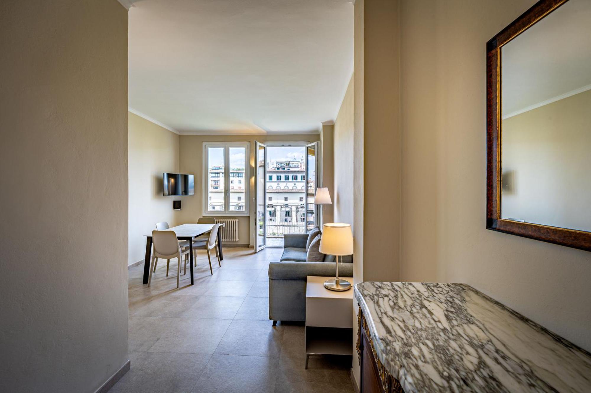 Appartamento Yd Balcony On Pontevecchio View