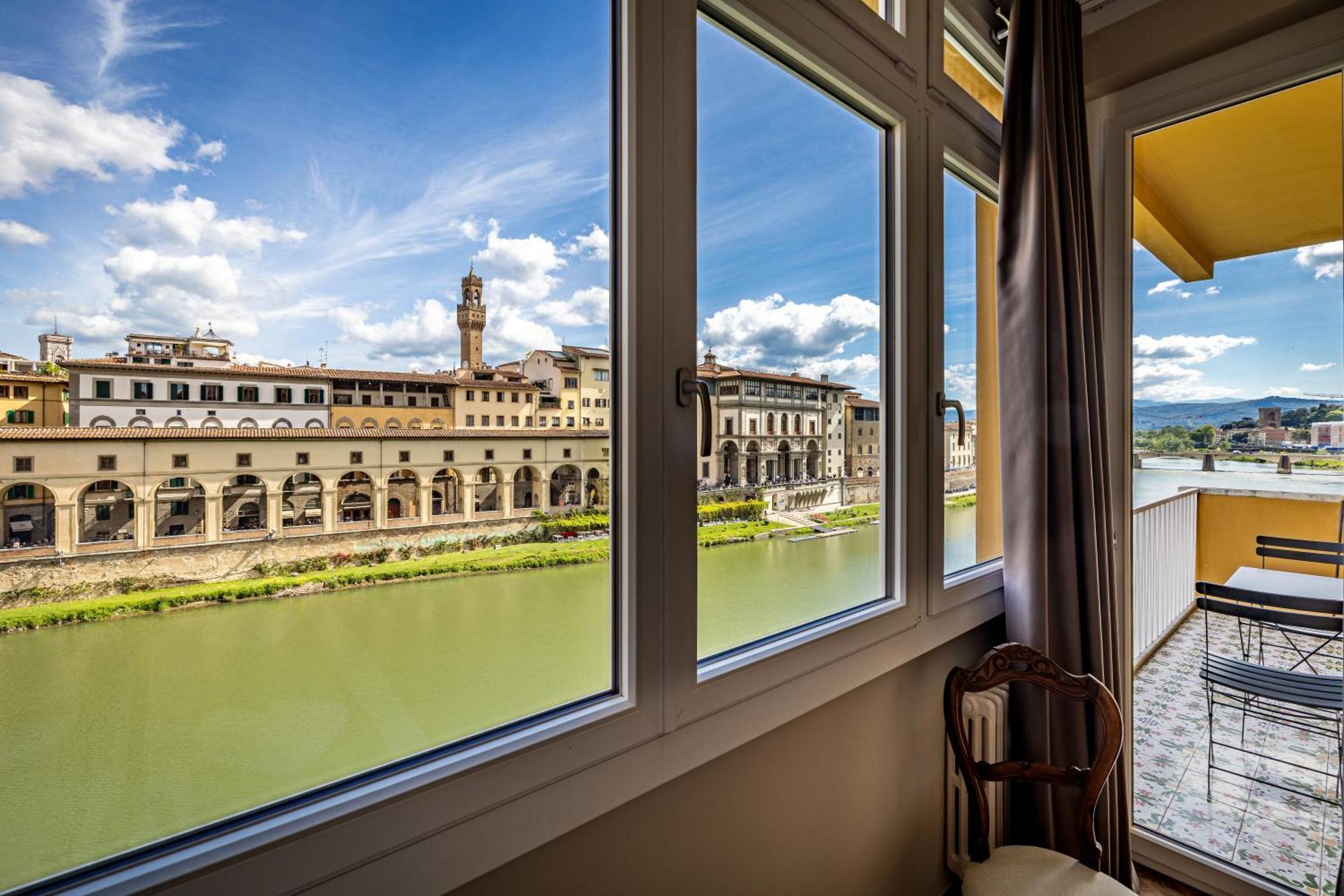 Appartamento Yd Balcony On Pontevecchio View *