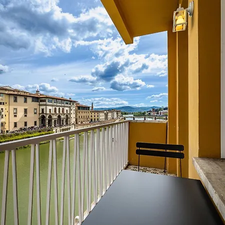 Appartamento Yd Balcony On Pontevecchio View Firenze Esterno foto